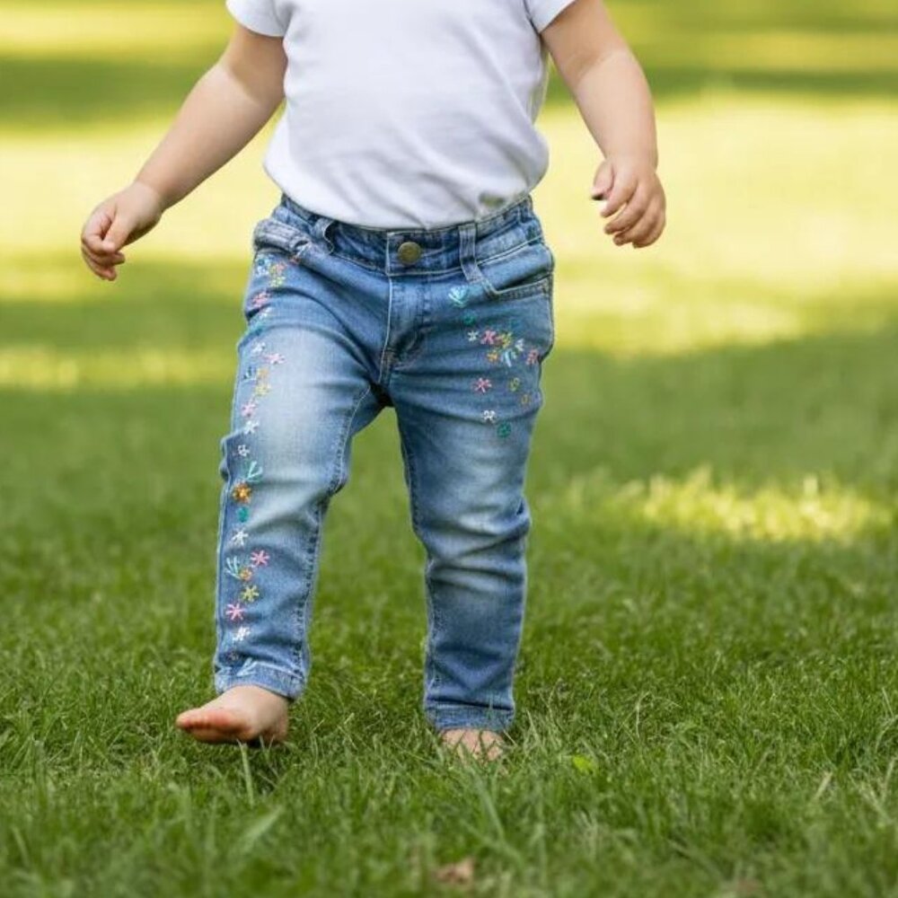 Max Baby Girls Embroidered Denim Jeans size 2-3 Toddler